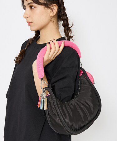 【cheek/チーク】rund shoulder C25001　ショルダーバック