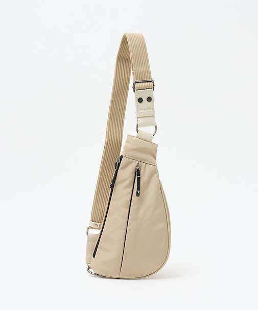 【L.E.D.BITES】アシンメトリーボディバッグ　ボンディングナイロン　B-