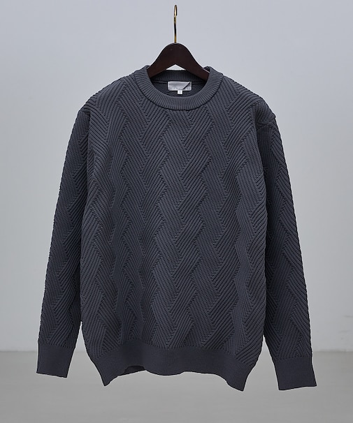 【ジオメトリック柄 / 軽量 / キックバック】プルオーバーニット