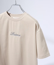 レタリングステッチ刺繍　半袖Tシャツ