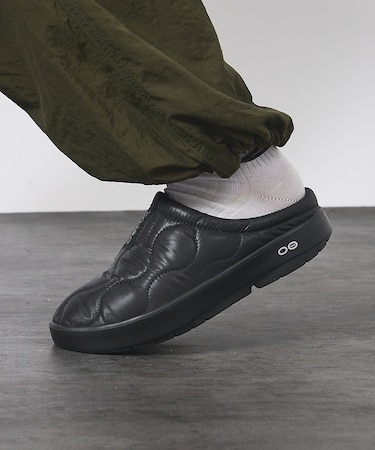 【OOFOS/ウーフォス】OOcOOzie Thermo Mule /サーモミュ