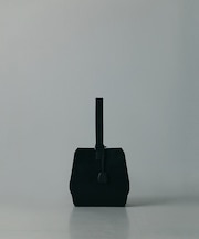 【UNISEX】POLYGON ONE HAND BAG / ポリゴン ワンハン