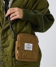 【POLER / ポーラー】PUFFER SHOULDER POUCH / パッ