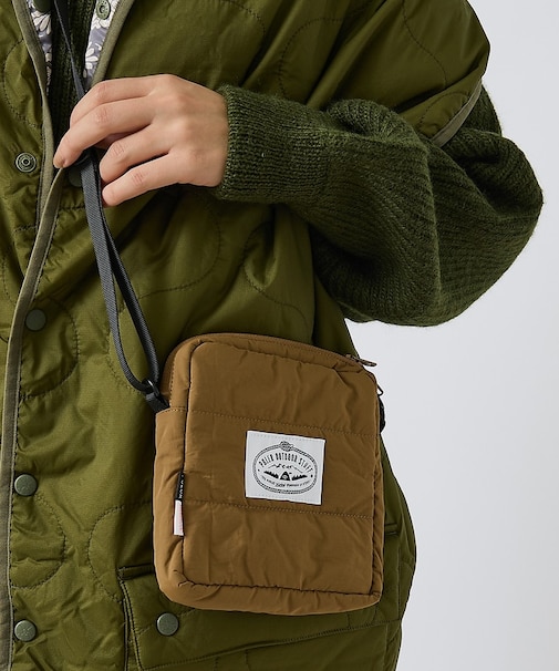 【POLER / ポーラー】PUFFER SHOULDER POUCH / パッ