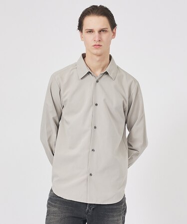 【リラックスフィット】ピーチサテン レギュラーカラーシャツ