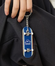 【POLER / ポーラー】ミニスケートボード キーホルダー