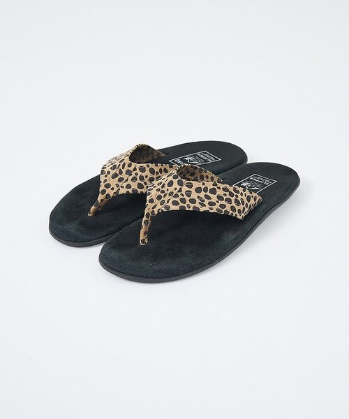 ISLAND SLIPPER / アイランドスリッパ】LEOPARD SAND｜アバハウスの