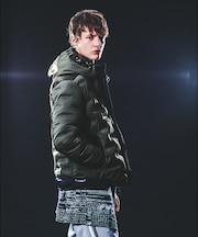 【軽量/保温】シームレス パデッド フード ブルゾン