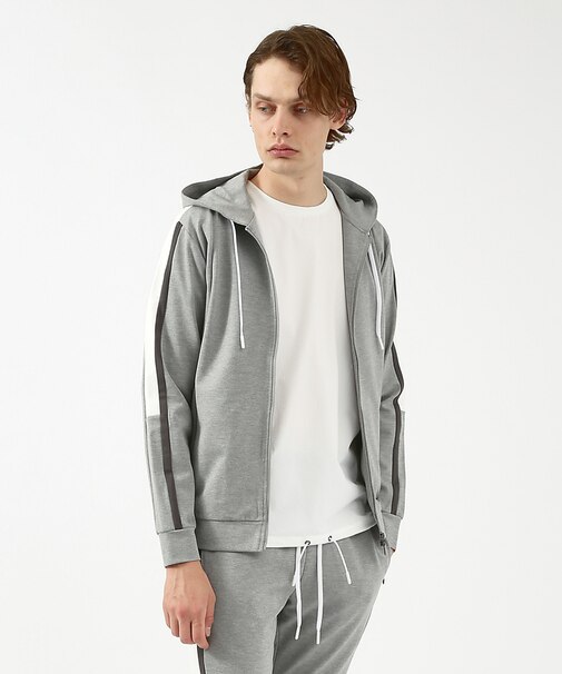 ライトポンチジップパーカー