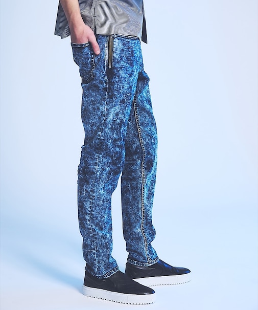 【ケミカルウォッシュ】Zip テーパード スキニー デニム