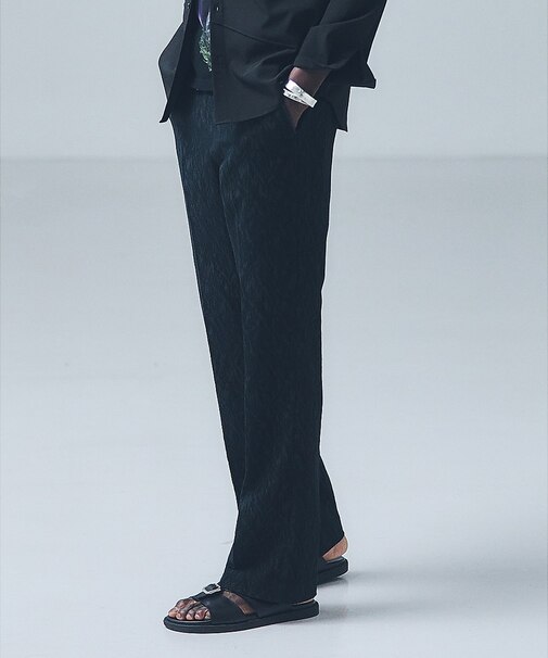 【セットアップ対応】幾何学柄 ジャガード フレアパンツ