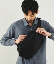 【軽量、撥水】9L 素材切替 ユーティリティ スリング ボディバッグ