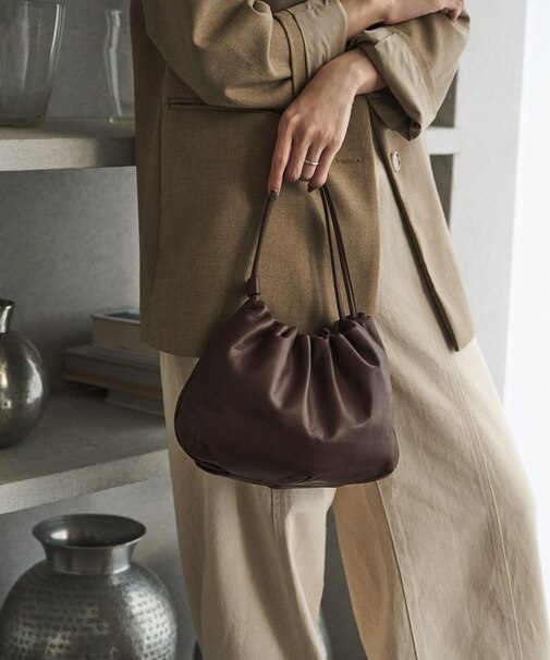 レザー巾着4WAYショルダーバッグ