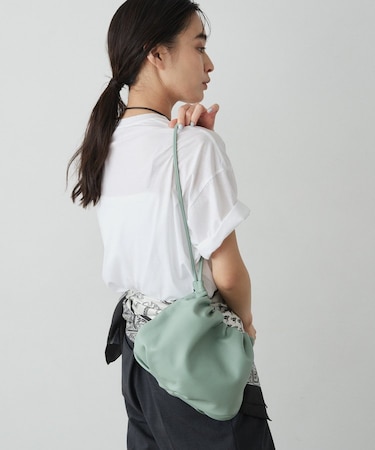 レザー巾着4WAYショルダーバッグ