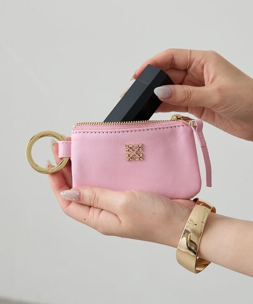 カラビナ付きソフトレザーマルチポーチ　　ラシット カラビナ付き ソフトレザーマルチケース | russet(ラシット