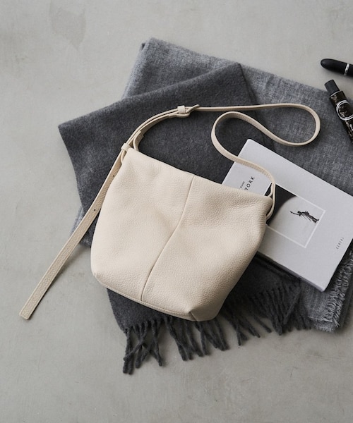 美品✨M.U.L. 牛革　レザー　ハンドバッグ　グレージュ &mall（アンドモール）三井ショッピングパーク公式通販