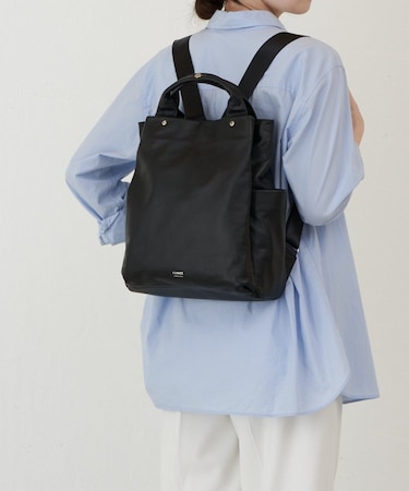 レザー2ハンドルリュックサック