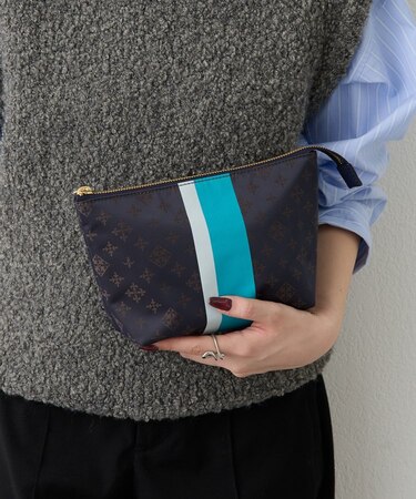 ラインプリントポーチ M