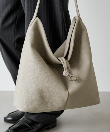 レザーワンショルダーバッグ