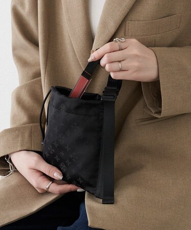 ナイロンジャガード巾着ポーチ S