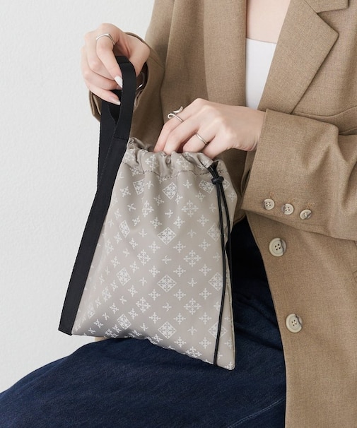 ナイロンジャガード巾着ポーチ L