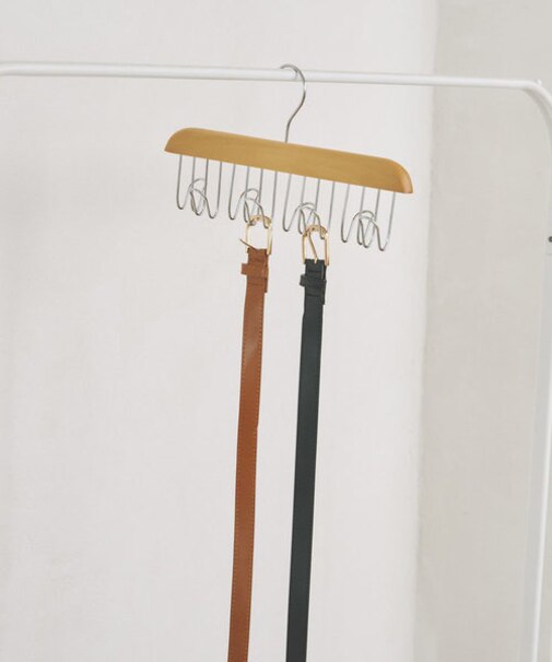 ウッドベルトハンガー