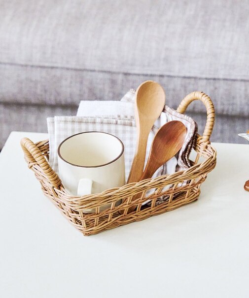 ラタン取っ手付き浅型バスケット：小