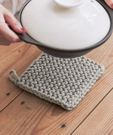 ロープ編み鍋敷き