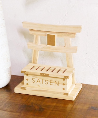 木製お賽銭箱／彩るお正月