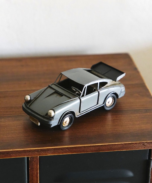 レトロブリキカー