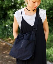 ナイロンしぼりバッグ