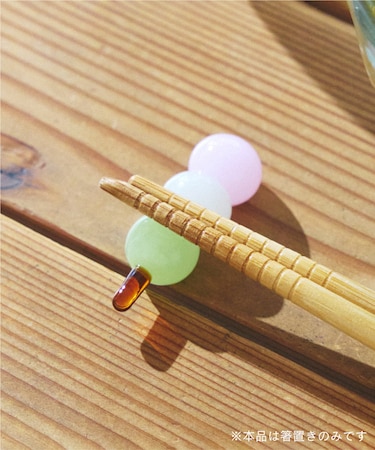 ガラスの箸置き三色団子