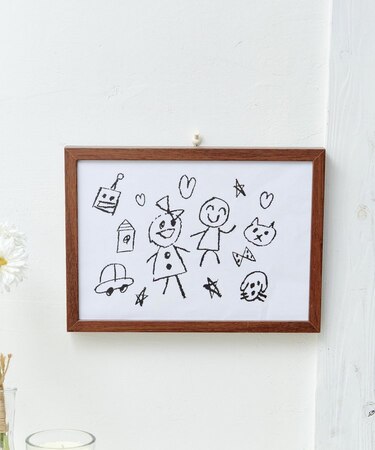 飾れて収納できるフレーム：A4