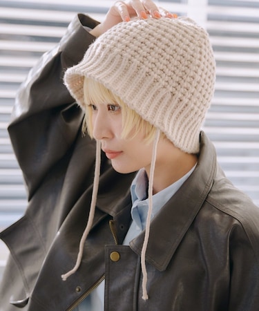 紐付きビーニー