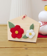 椿の絵馬オブジェ／正月のお飾り