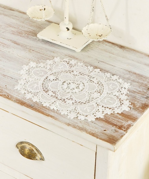 レースドイリーオーバル：36cm／choupinet