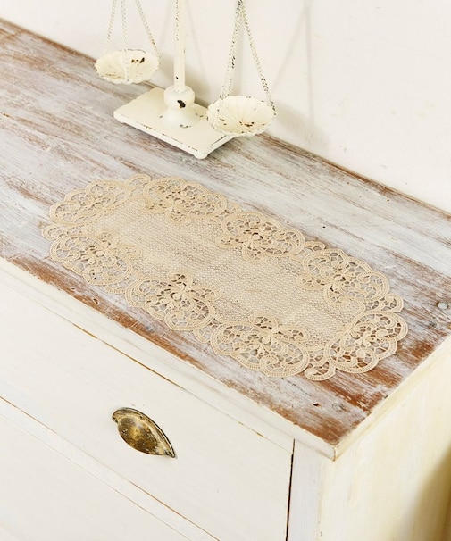 レースドイリーオーバル：48cm／choupinet