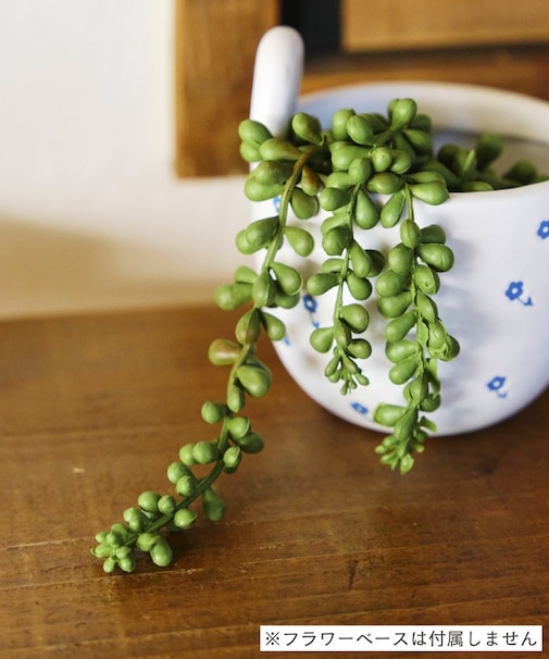 フェイクグリーンネックレスショート