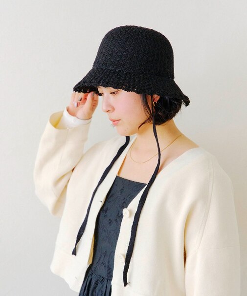レース編みバケットハット