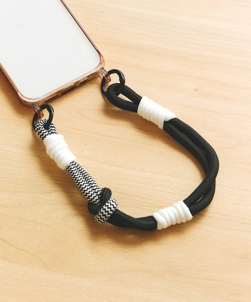 ボーダーデザインミックススマホストラップ