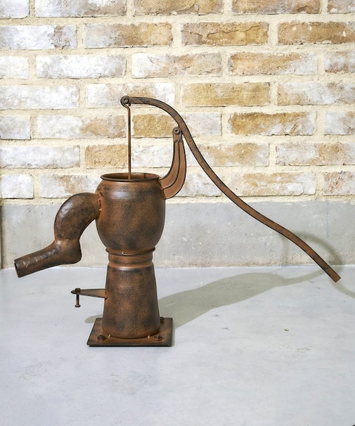 《WEB限定再入荷》手押しポンプオブジェ