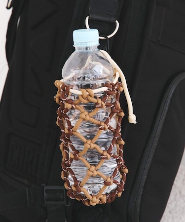 カラビナ付きペットボトルホルダー