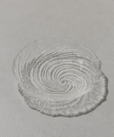 リップルガラスプレート：14cm／GLASS ARTWARE