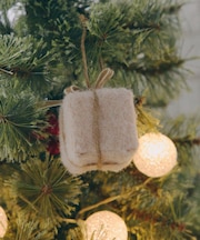 ファブリックラメプレゼントオーナメント／Natural Christmas