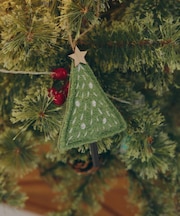 ファブリック刺繍ツリーオーナメント/Natural Christmas
