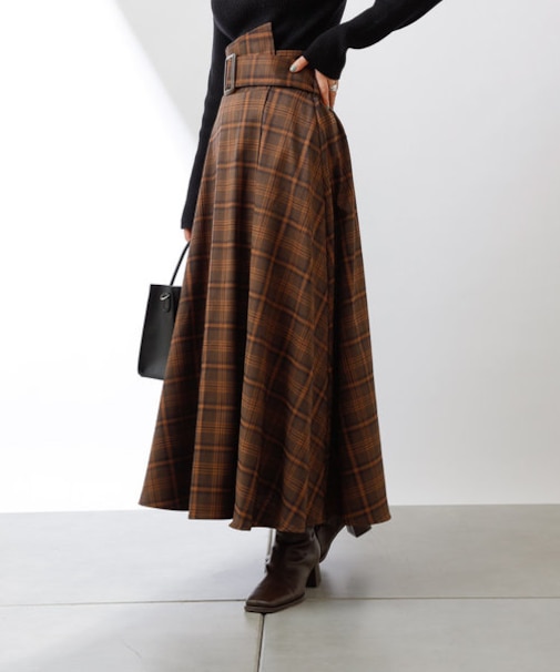 アシメウエストベルト付フレアスカート