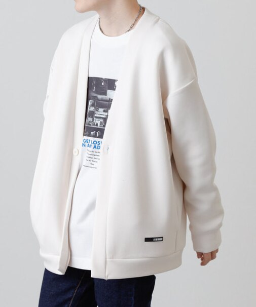 シリコンワッペン付きライトダンボールカーディガン