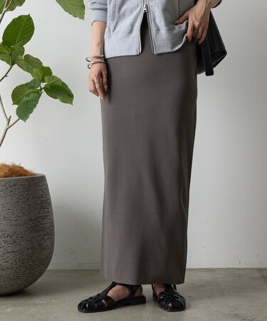 エステルヤーンペンシルスカート