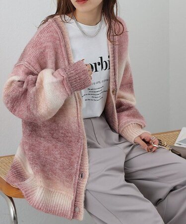 グラデーションニットカーディガン