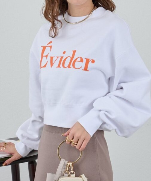 裏毛クロップドロゴプルオーバー